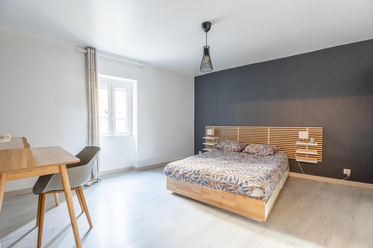 Cosy T2 Renove, Proche Centre-Ville-Fibre/Netflix Montluçon Εξωτερικό φωτογραφία